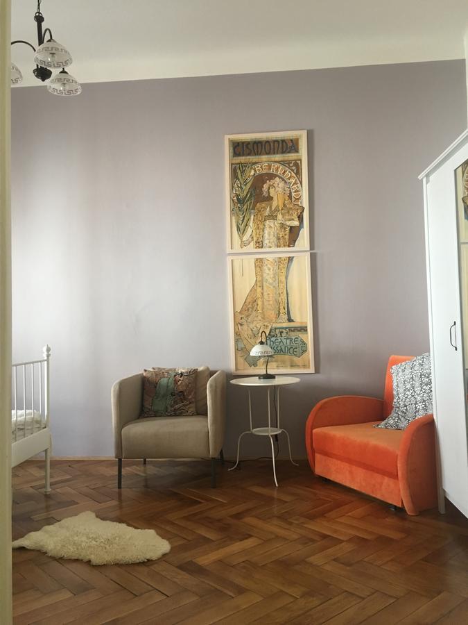 My Mucha'S Old Prague Gallery Esterno foto